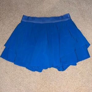 Lululemon Court Rival tennis skirt in poolside (discontinued)